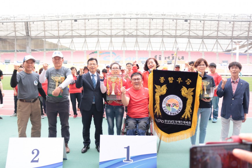 3ae0ec8dcc66782bfb1699c02895c8c3_1527341150_4905.JPG